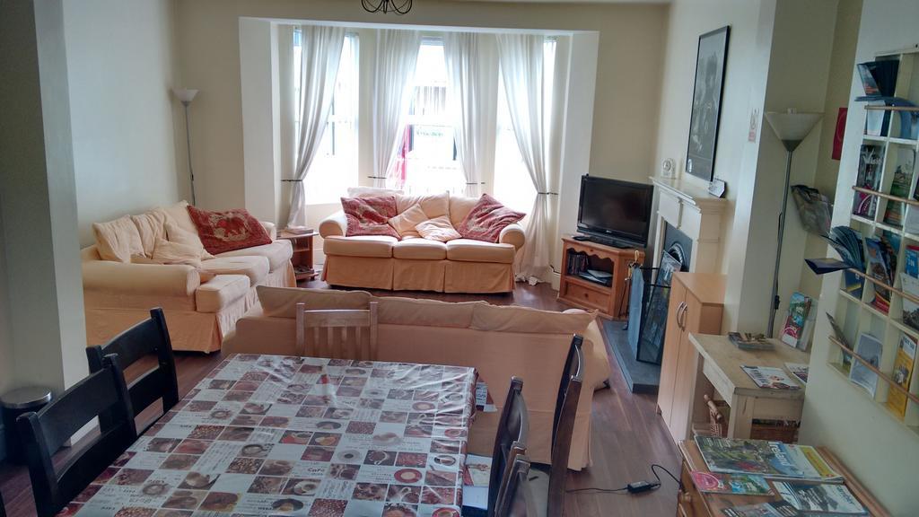 Fairman House Backpackers Bed and Breakfast Londonderry Exteriör bild