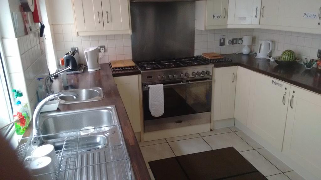 Fairman House Backpackers Bed and Breakfast Londonderry Exteriör bild