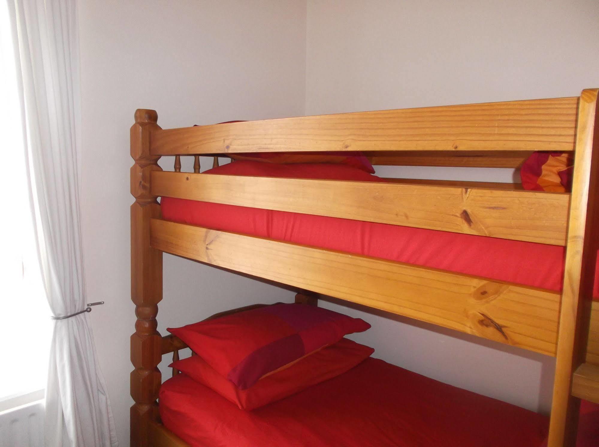 Fairman House Backpackers Bed and Breakfast Londonderry Exteriör bild