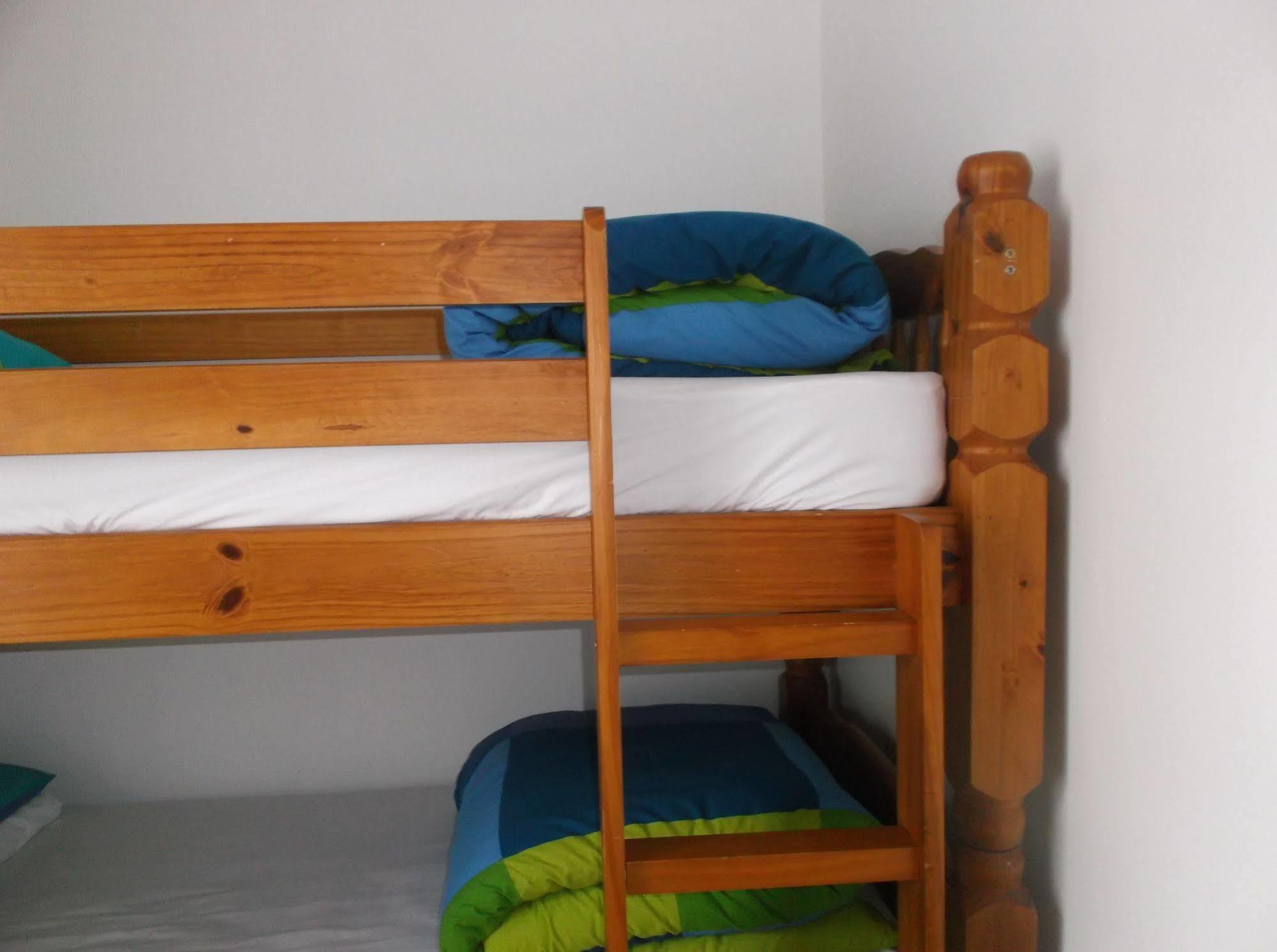 Fairman House Backpackers Bed and Breakfast Londonderry Exteriör bild