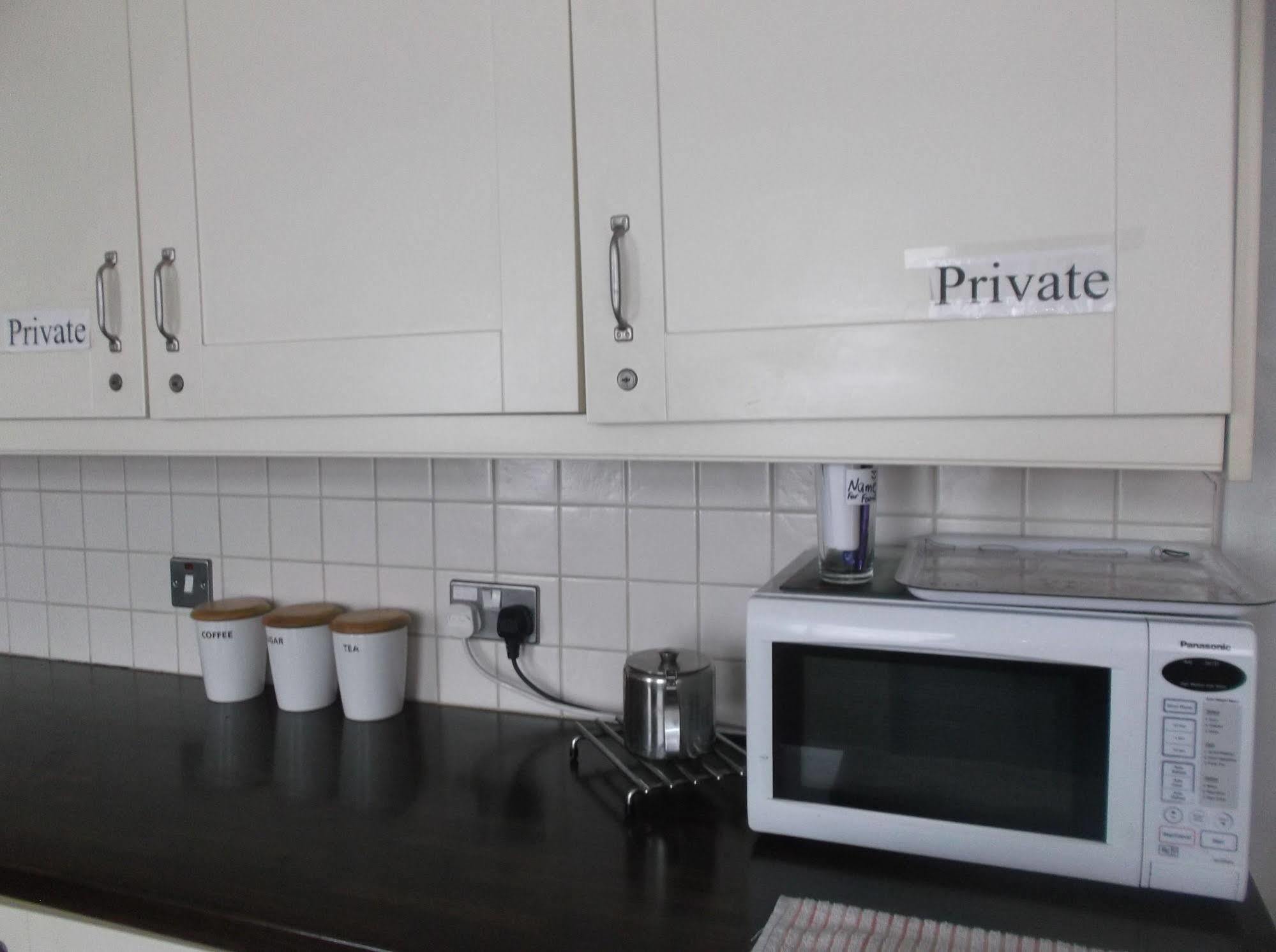 Fairman House Backpackers Bed and Breakfast Londonderry Exteriör bild